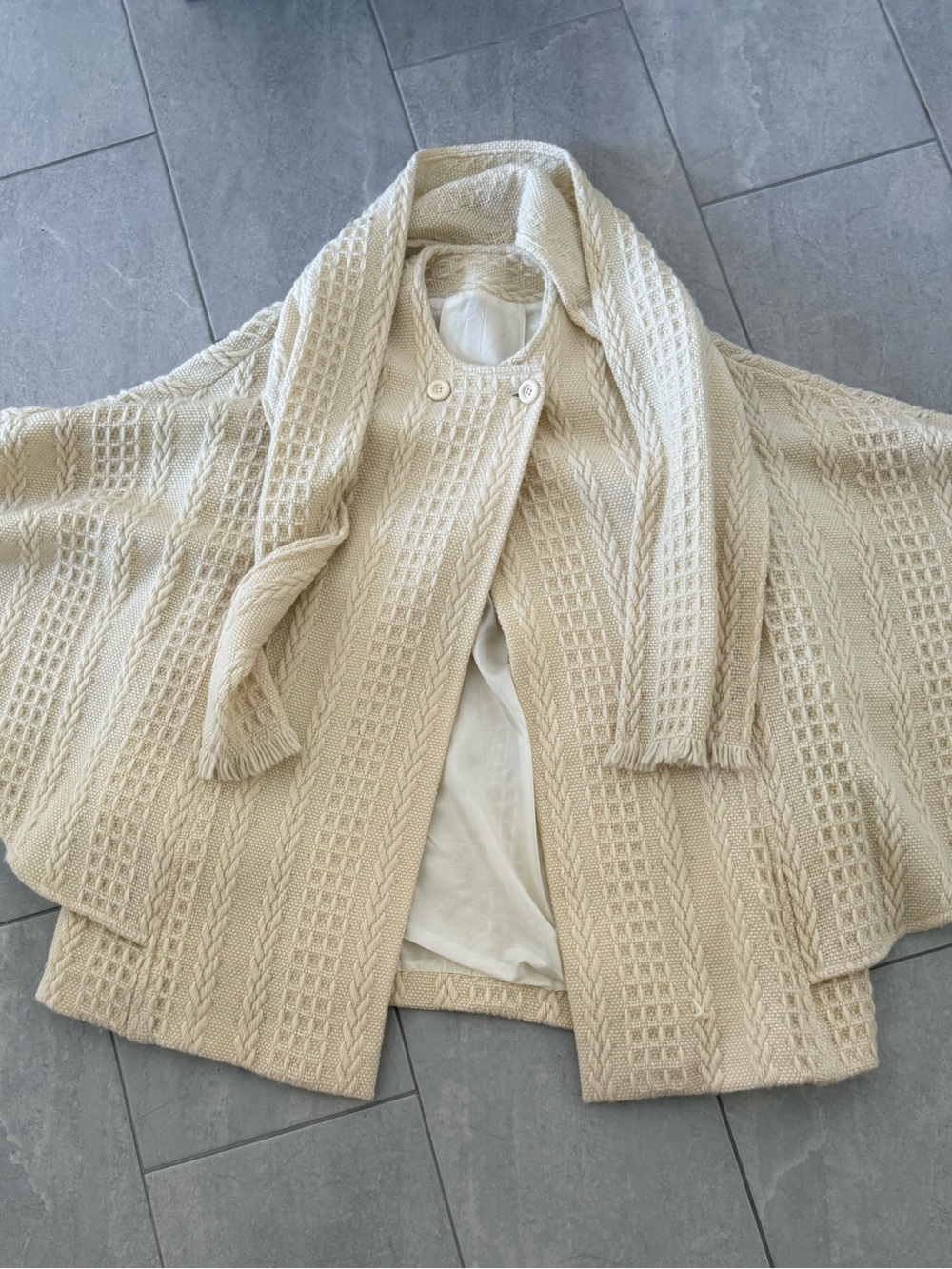 Women's Branigan Weavers Ireland Irish Wool Cable-Knit Poncho with Scarf Detail